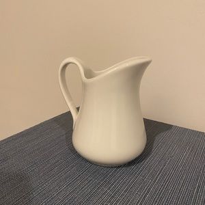 Pillivuyt, French porcelain, Mehun milk jug